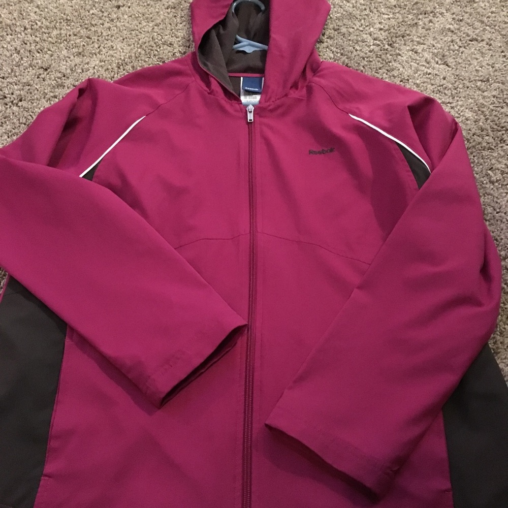 Reebok women’s light jacket size XL new condition